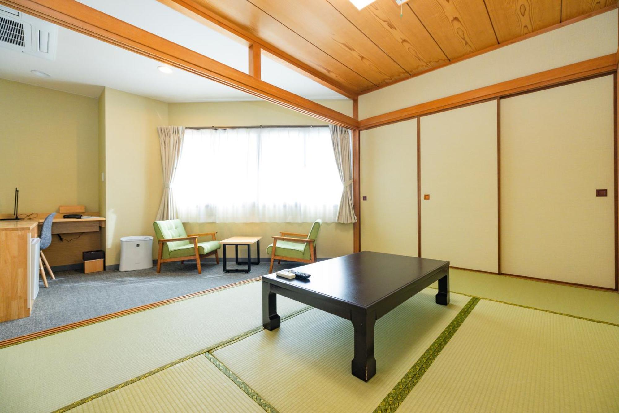 Hotel Takasago Kōchi Buitenkant foto