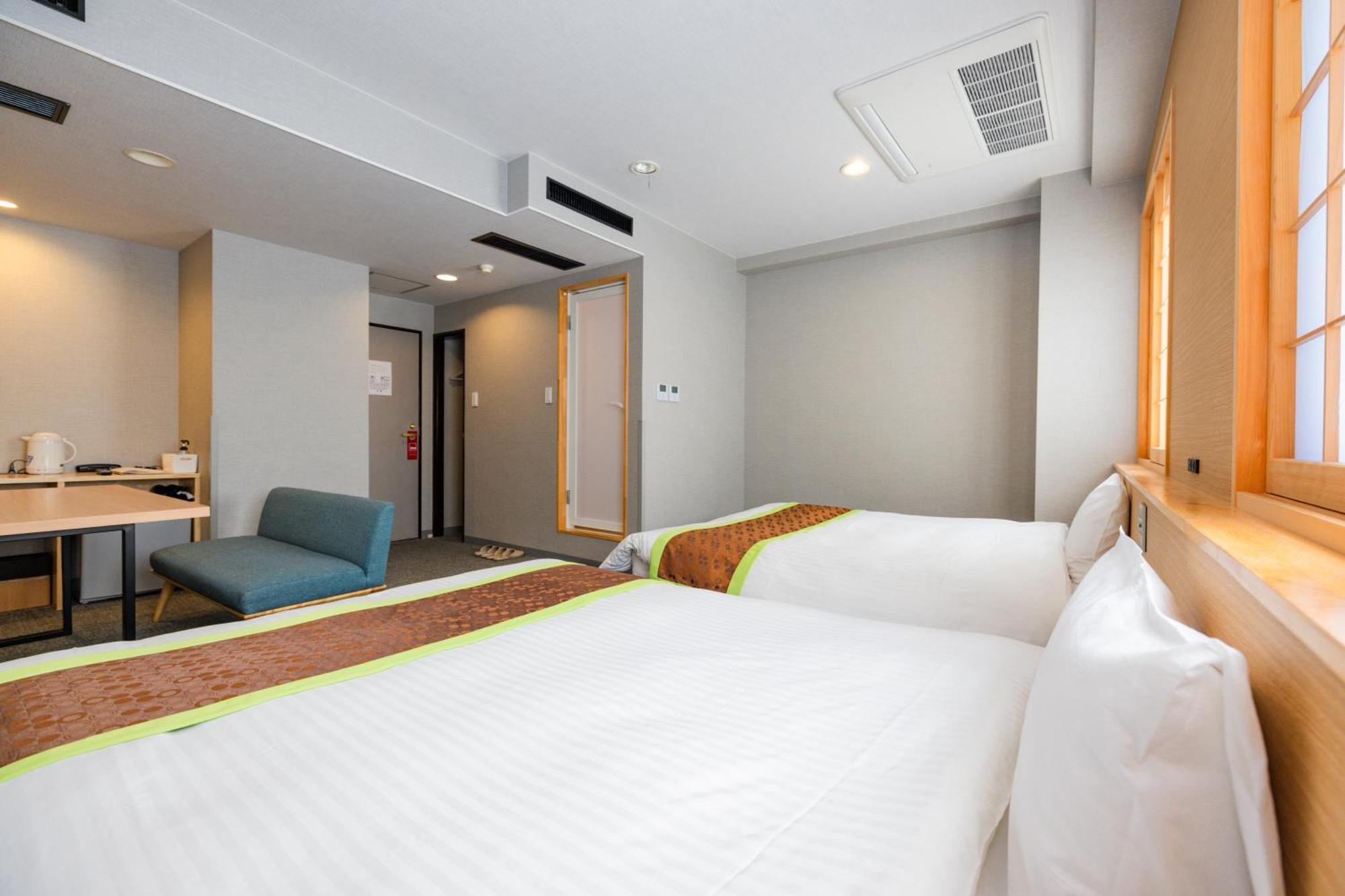 Hotel Takasago Kōchi Buitenkant foto