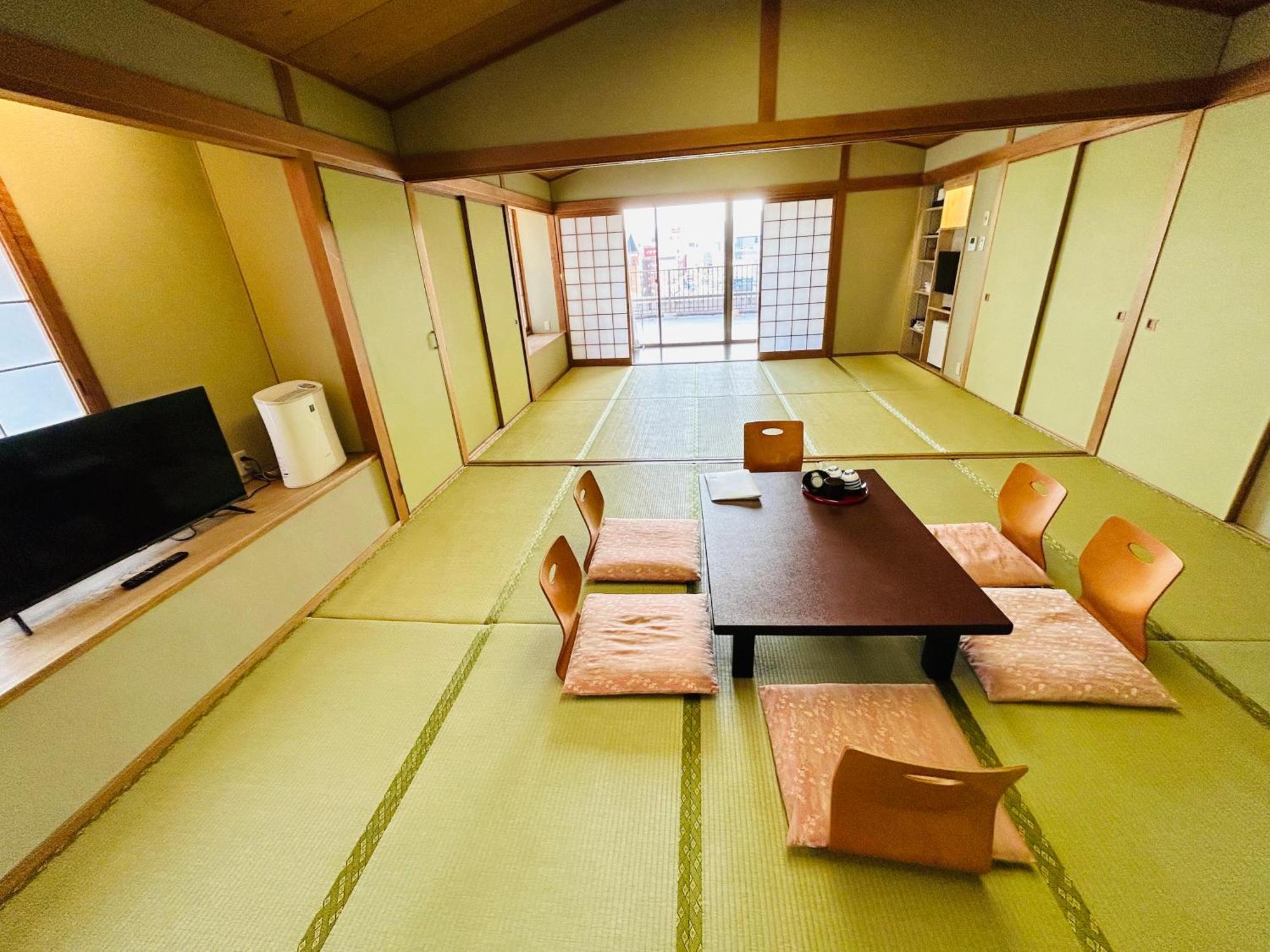 Hotel Takasago Kōchi Buitenkant foto